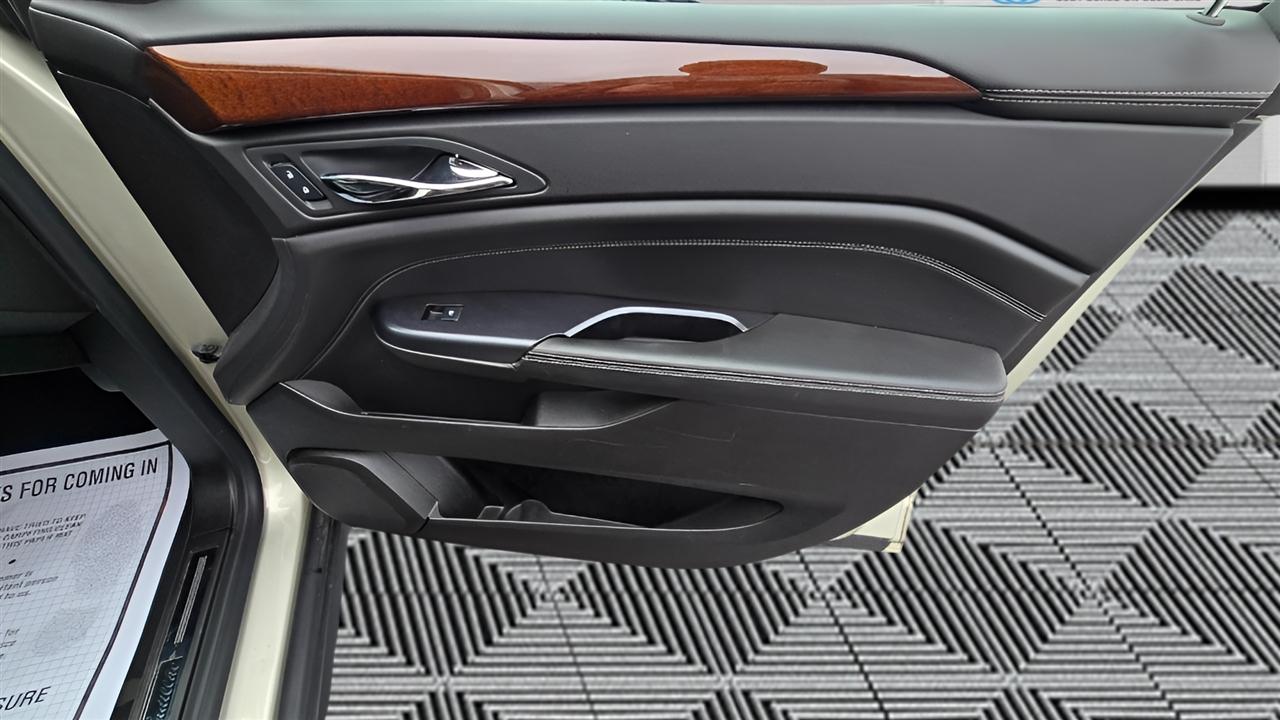 Cadillac SRX AWD Luxury Collection 2013