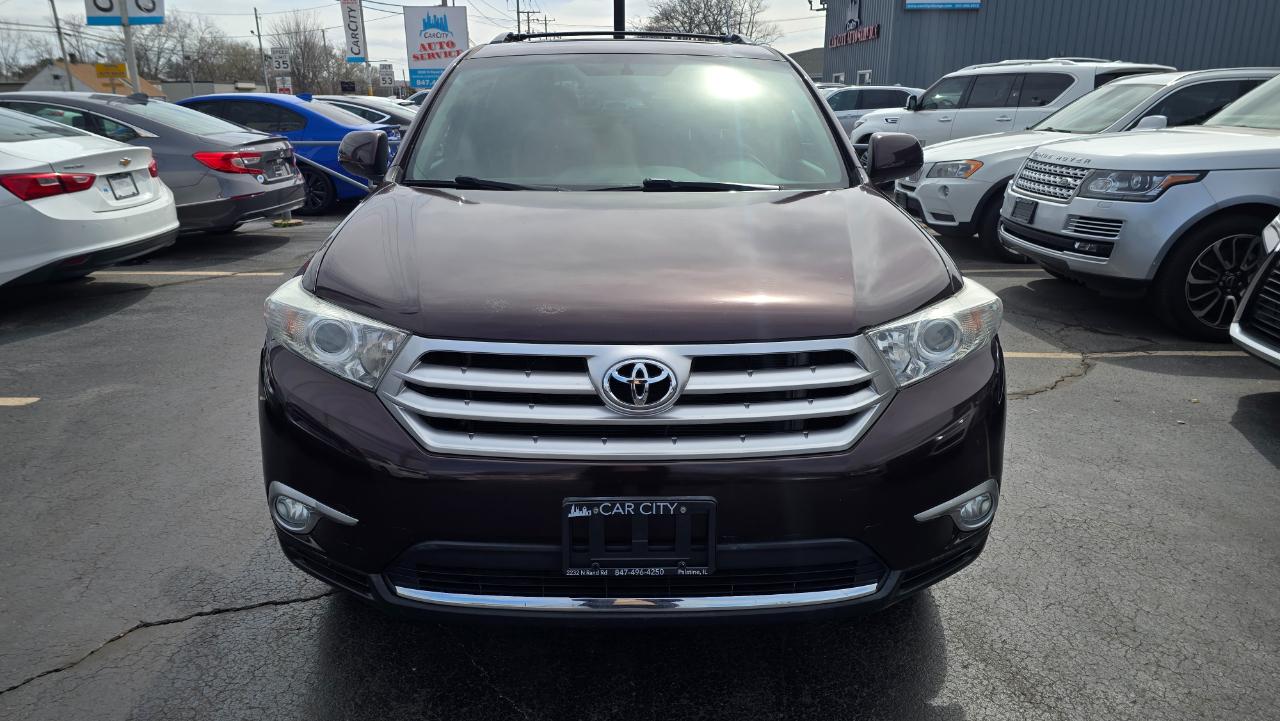Toyota Highlander 4dr V6 4WD (Natl) 2011