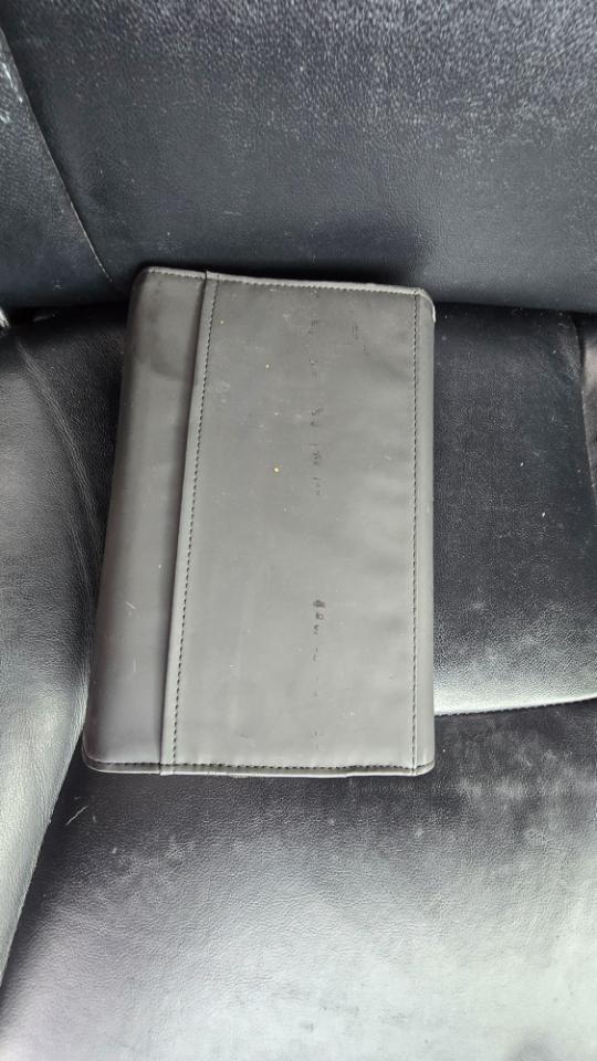 Toyota Highlander 4dr V6 4WD (Natl) 2011