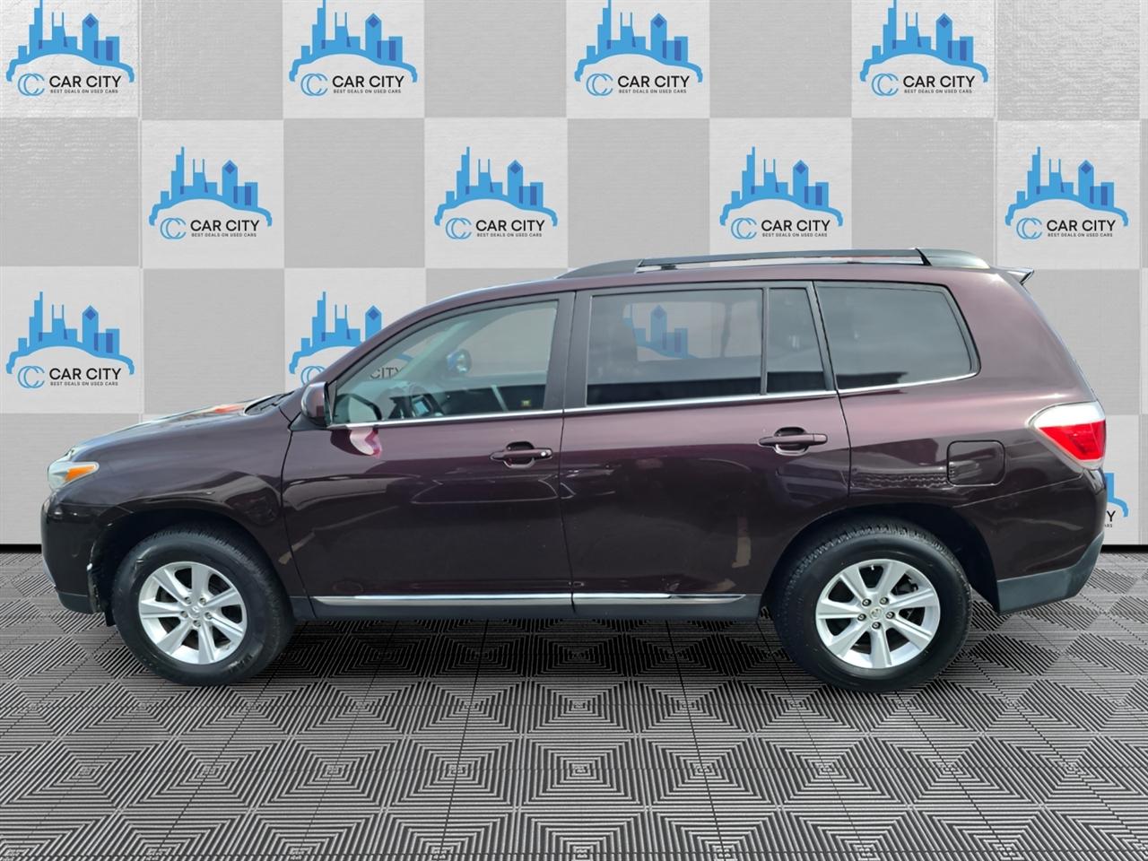 Toyota Highlander 4WD 2011