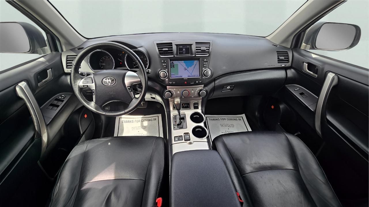 Toyota Highlander 4WD 2011