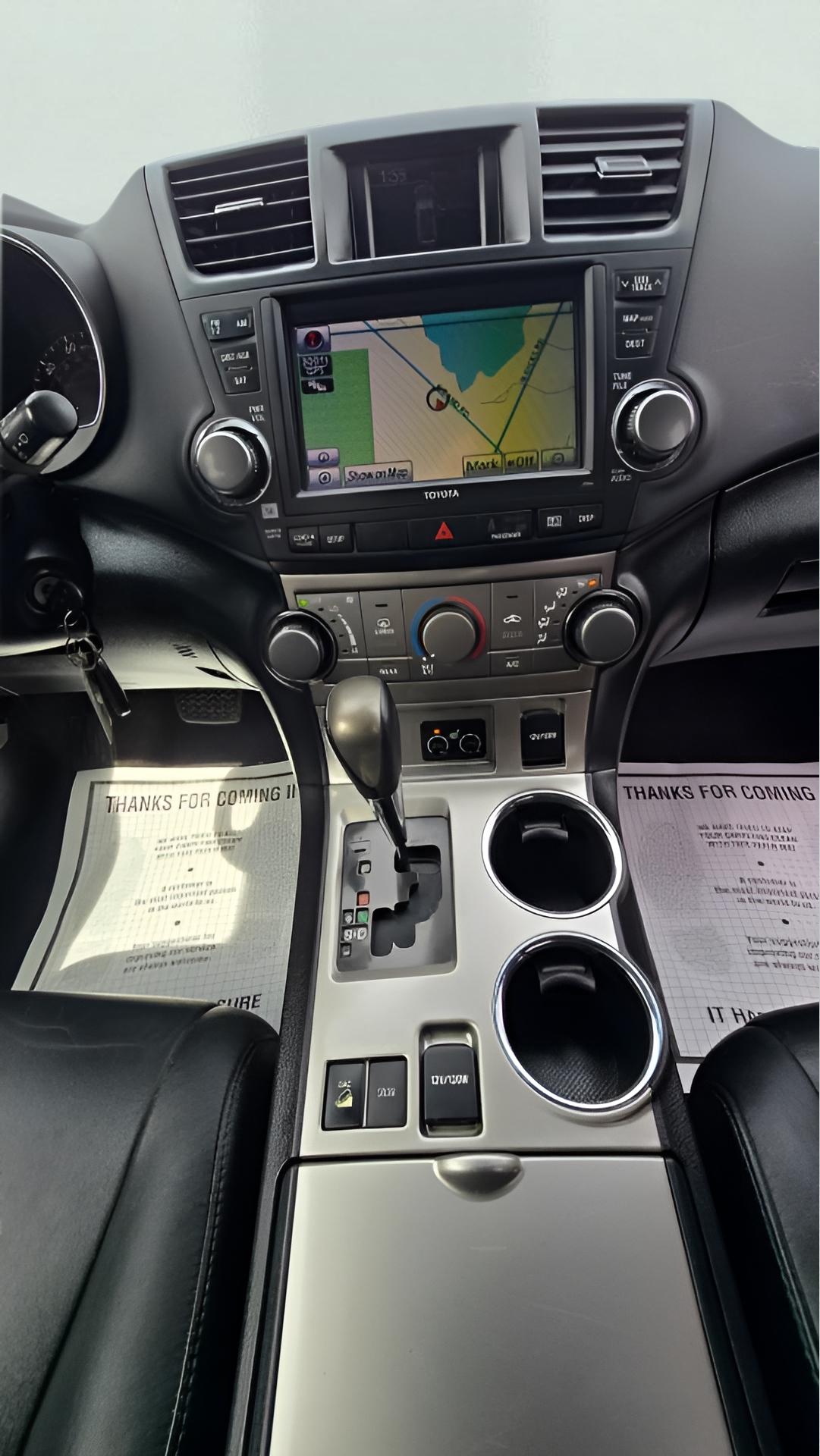 Toyota Highlander 4WD 2011