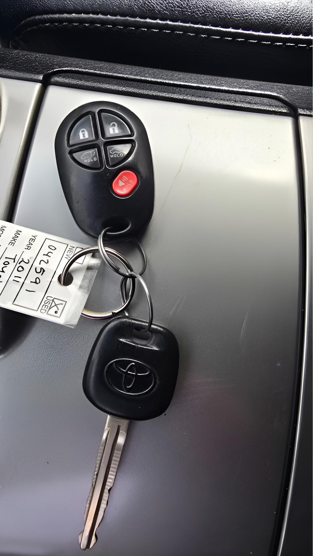 Toyota Highlander 4WD 2011