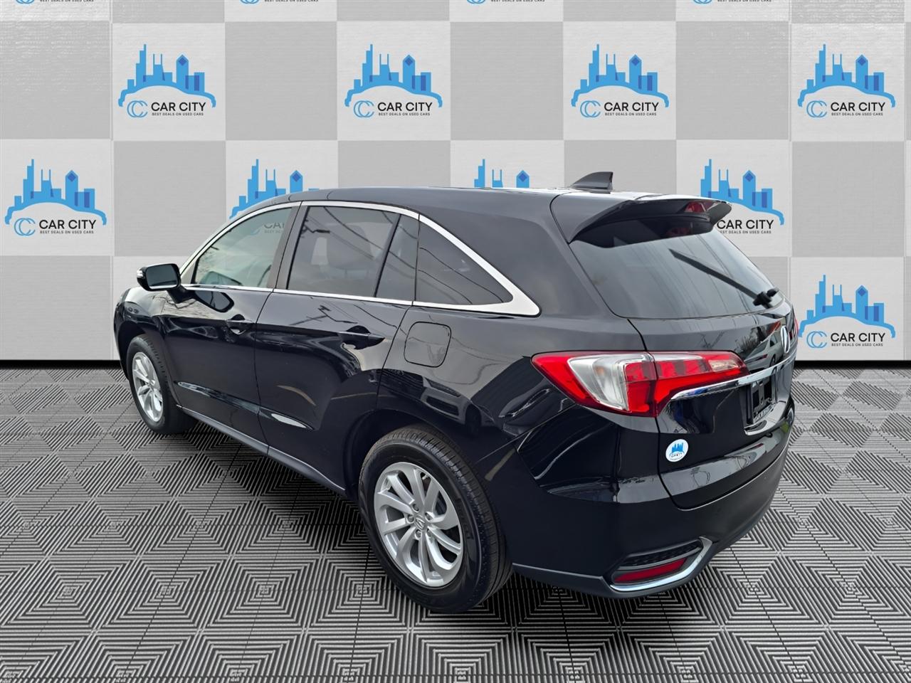 Acura RDX 6-Spd AT AWD 2018