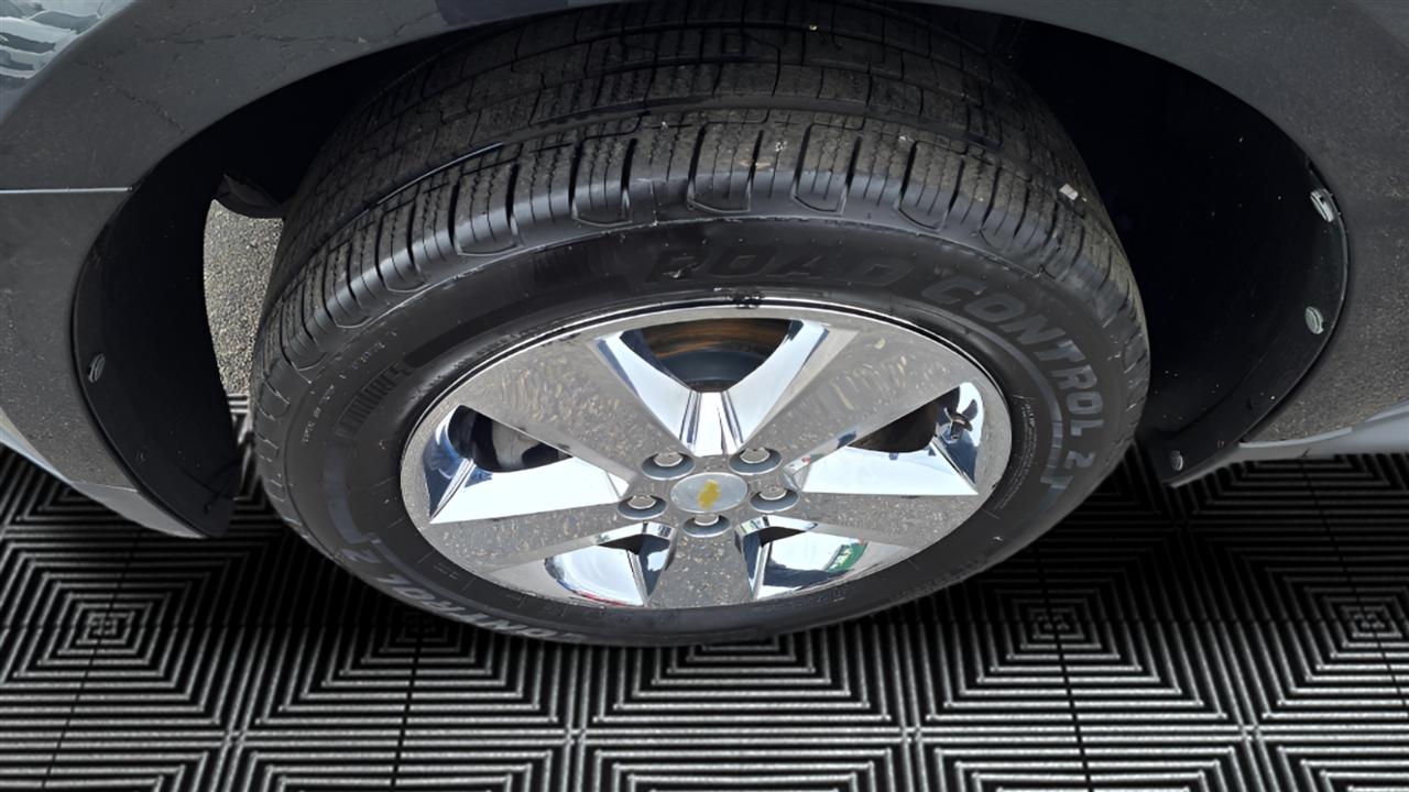 Chevrolet Equinox LTZ 2WD 2012