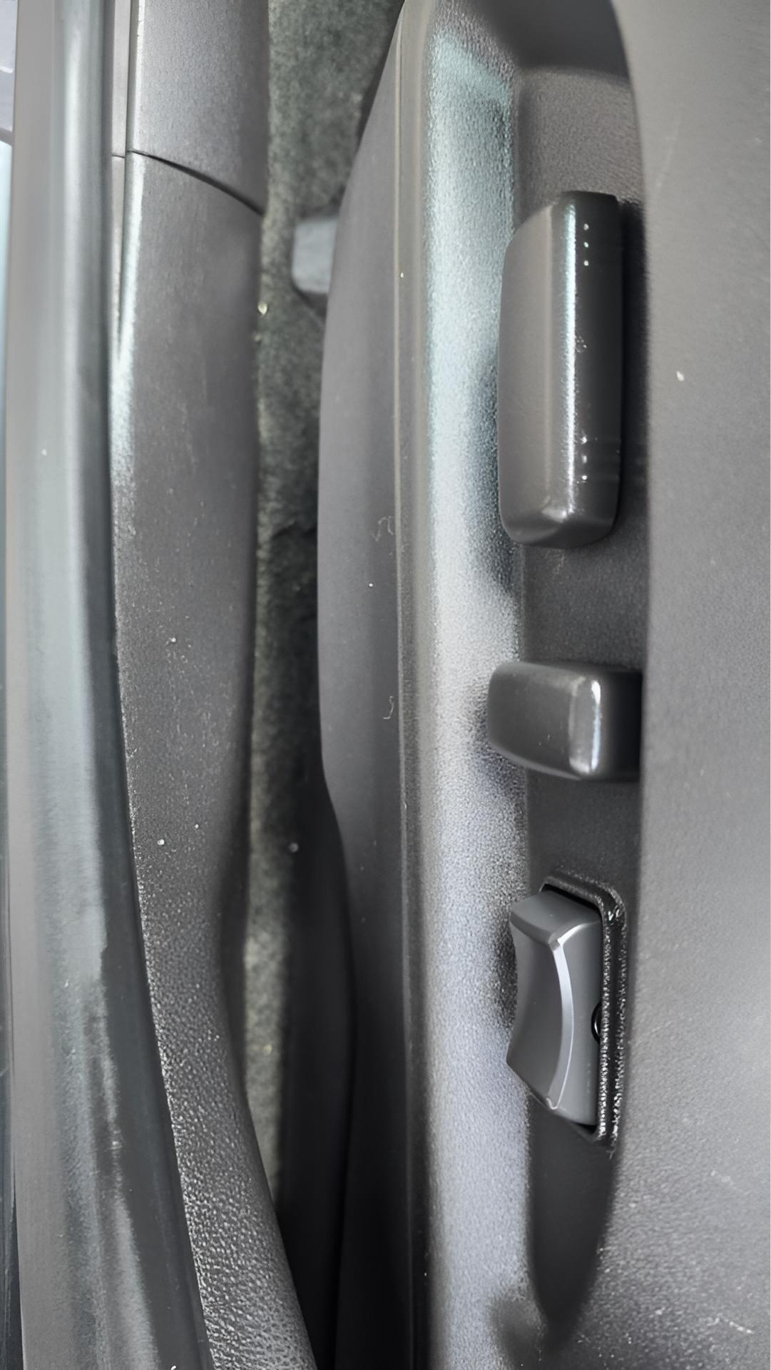 Chevrolet Equinox LTZ 2WD 2012