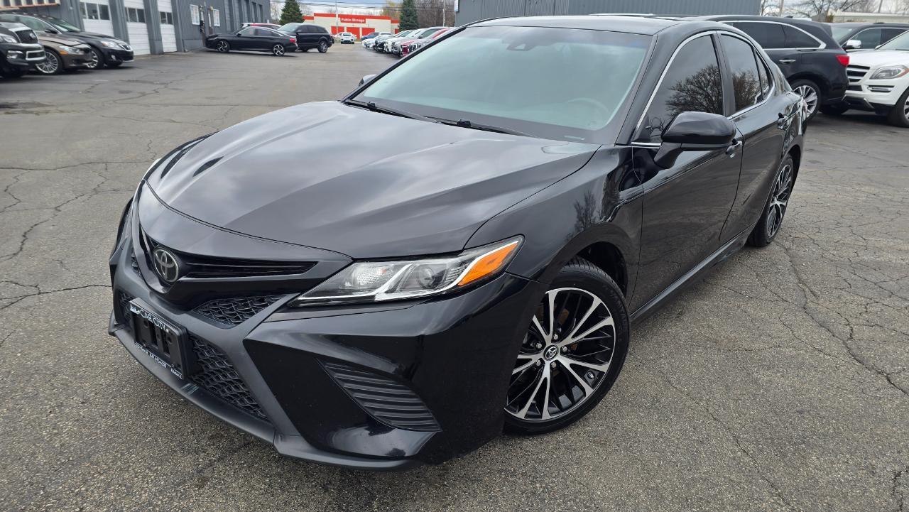 Toyota Camry SE 2018