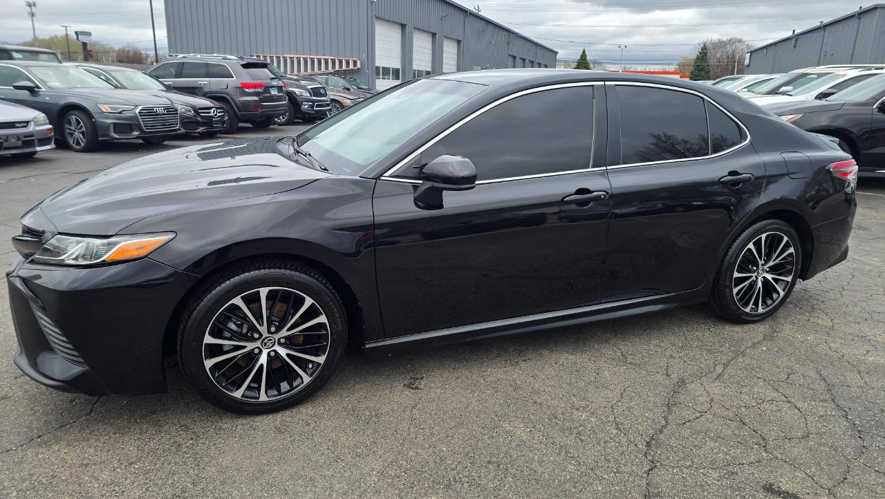 Toyota Camry SE 2018