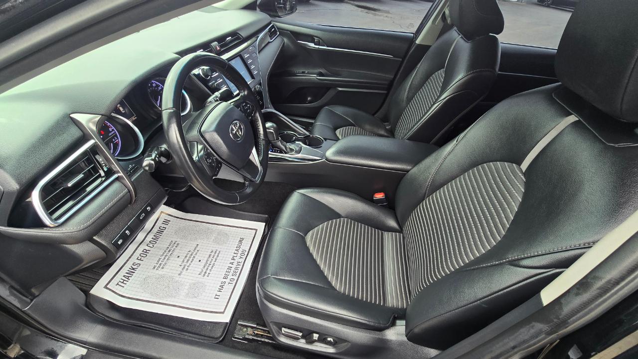 Toyota Camry SE 2018