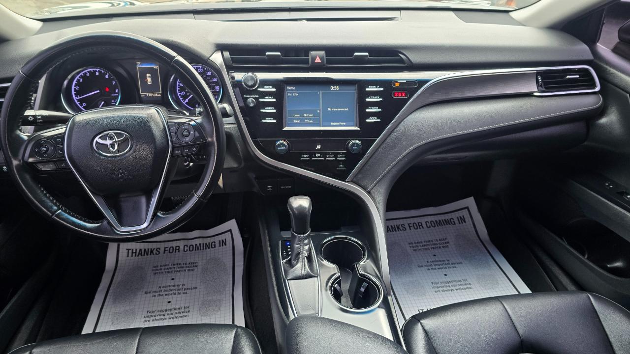 Toyota Camry SE 2018