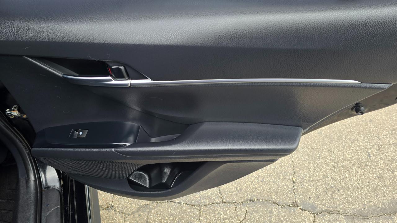 Toyota Camry SE 2018