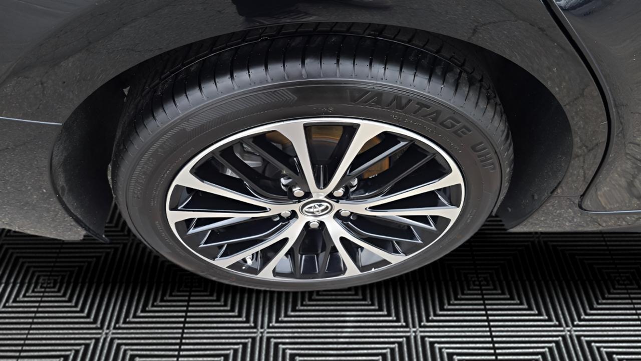 Toyota Camry SE 2018