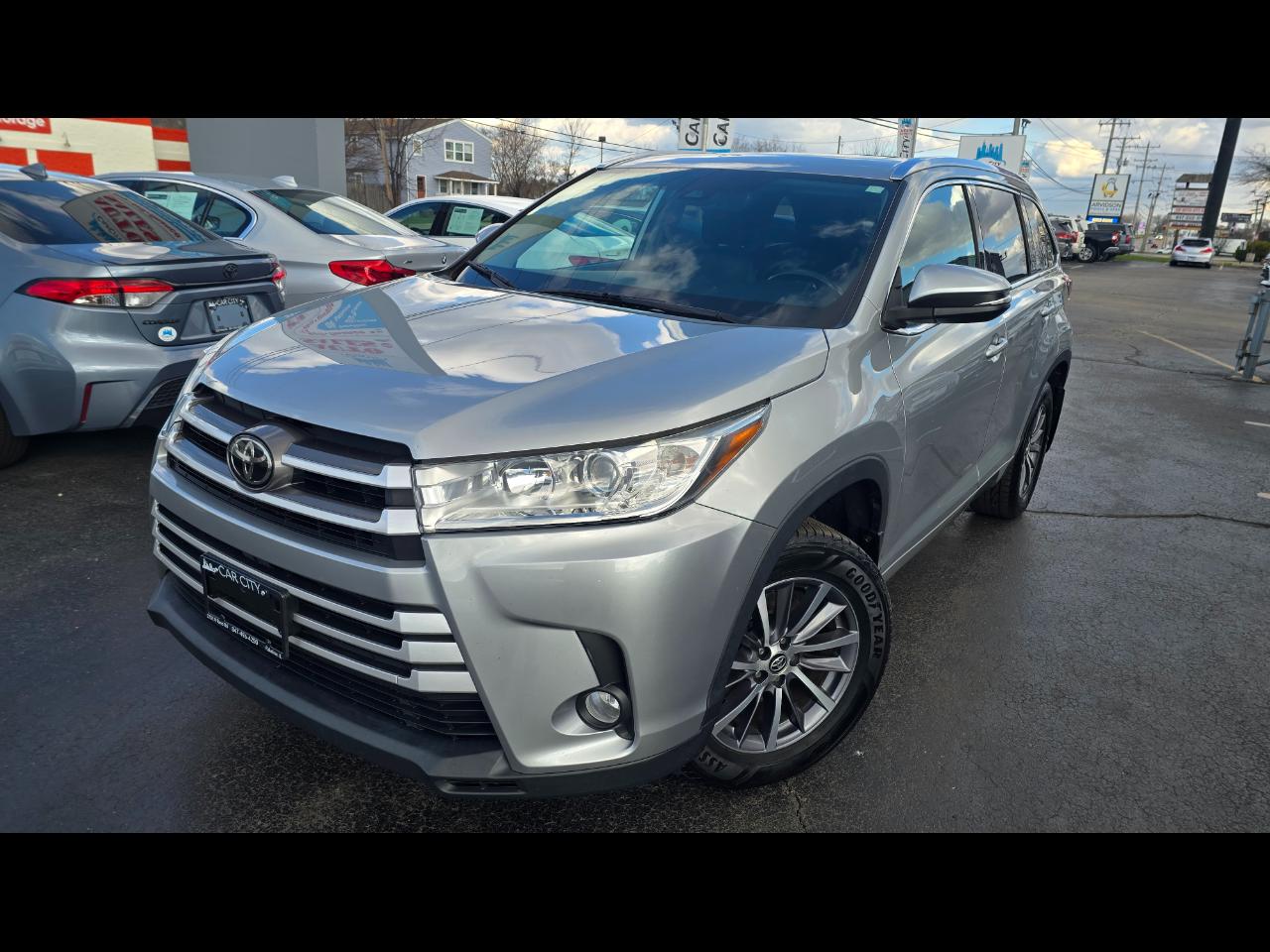 Toyota Highlander SE AWD V6 2018