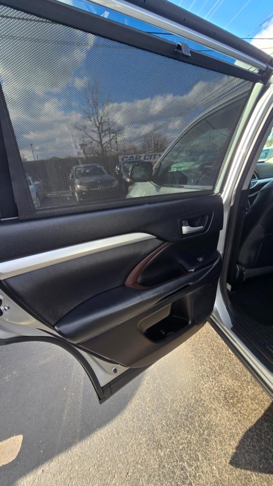 Toyota Highlander SE AWD V6 2018