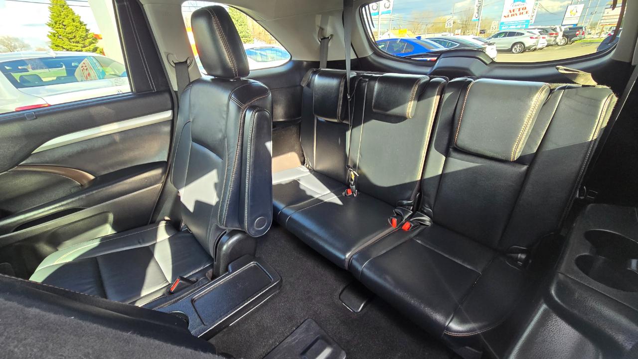 Toyota Highlander SE AWD V6 2018