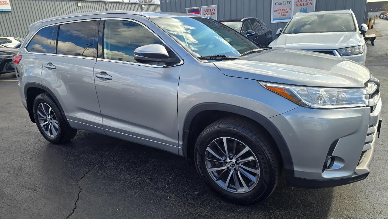 Toyota Highlander SE AWD V6 2018