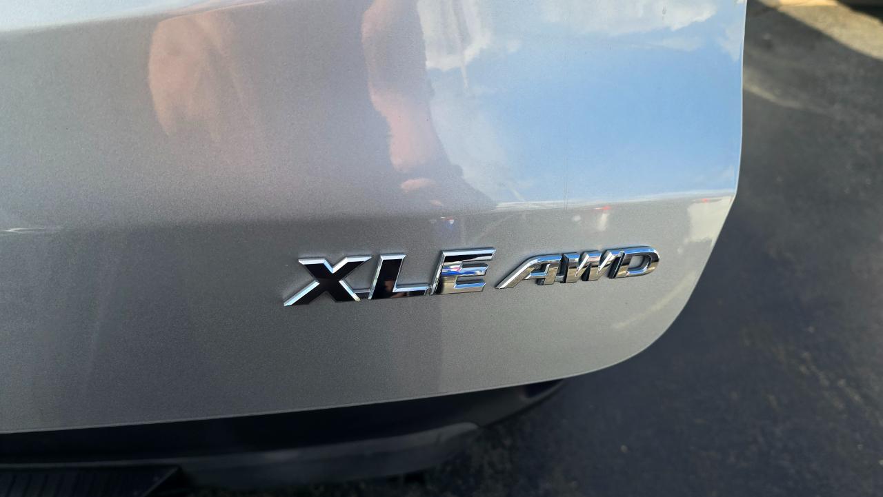 Toyota Highlander SE AWD V6 2018