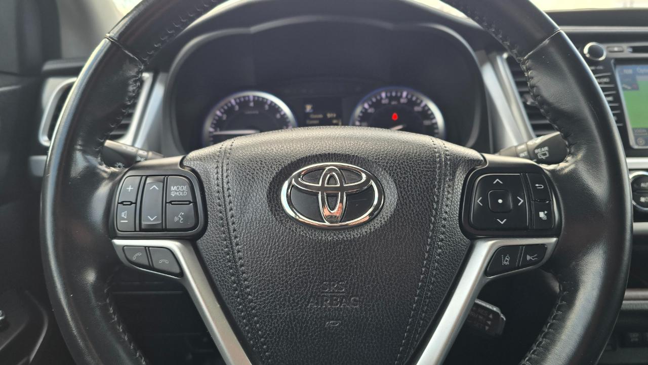 Toyota Highlander SE AWD V6 2018