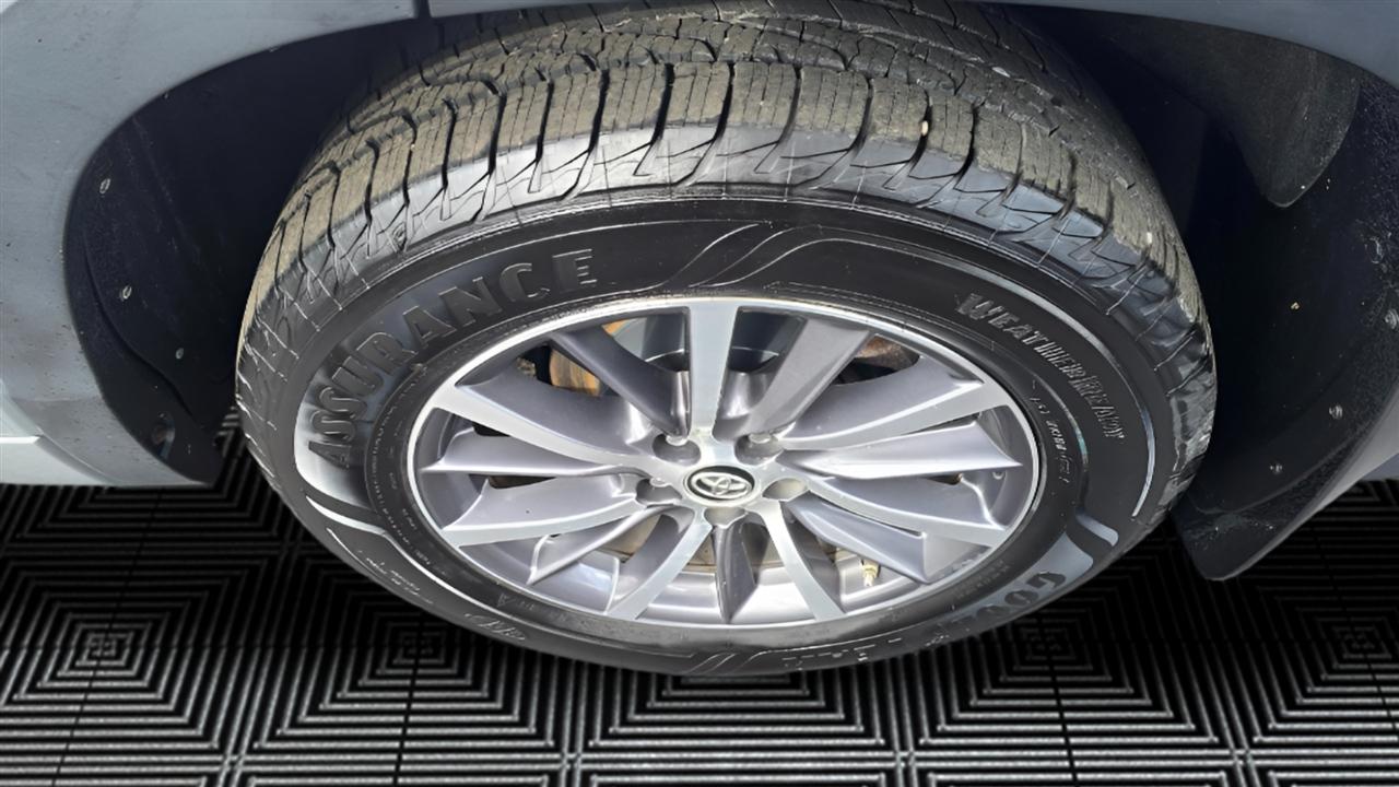 Toyota Highlander XLE 4D SUV AWD 2018