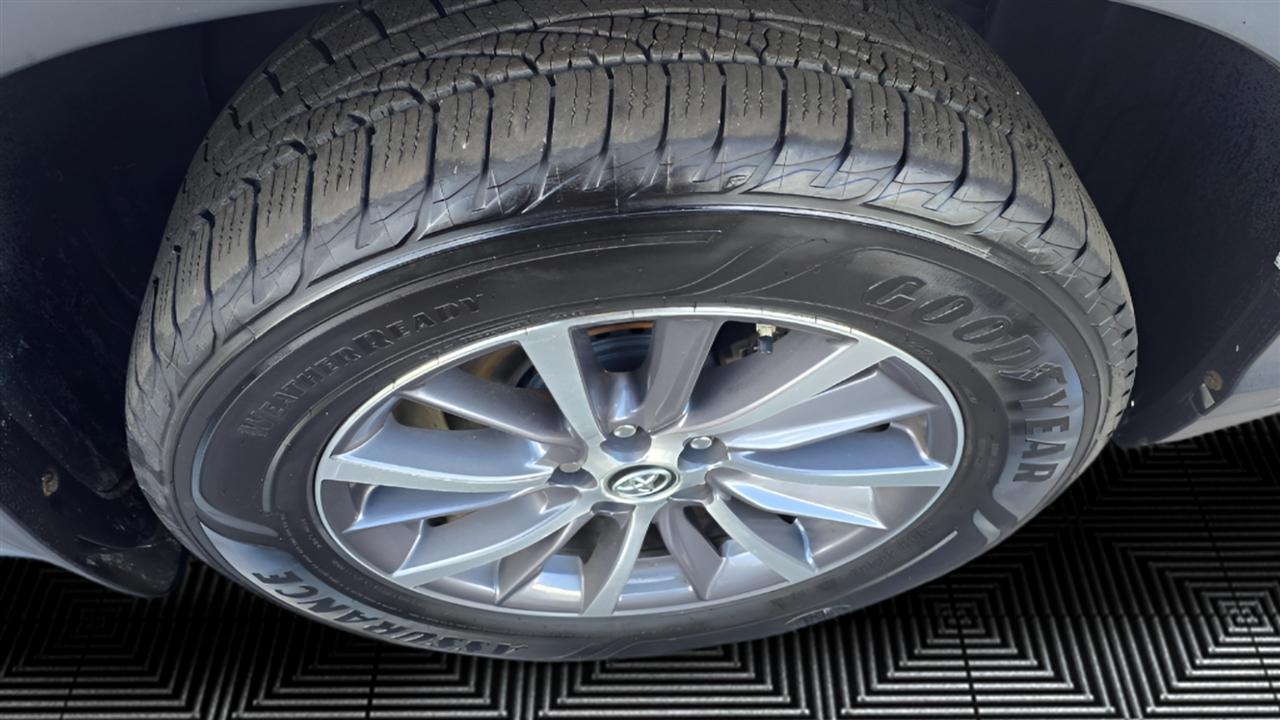 Toyota Highlander XLE 4D SUV AWD 2018