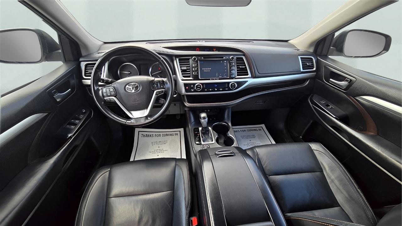 Toyota Highlander XLE 4D SUV AWD 2018