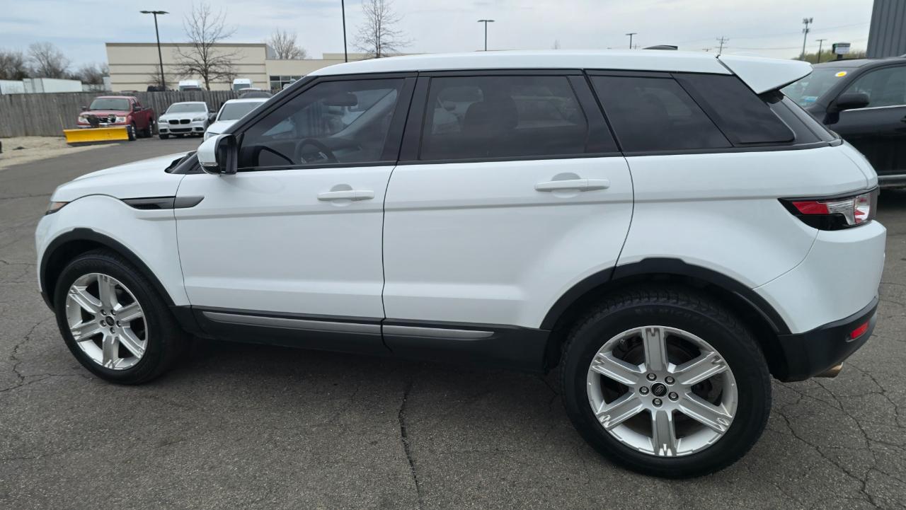 Land Rover Range Rover Evoque Pure Plus 5-Door 2013