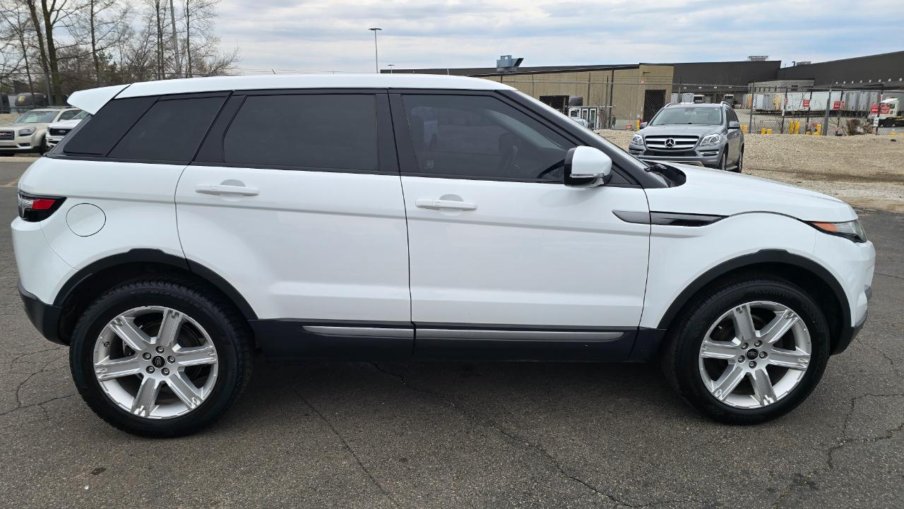 Land Rover Range Rover Evoque Pure Plus 5-Door 2013