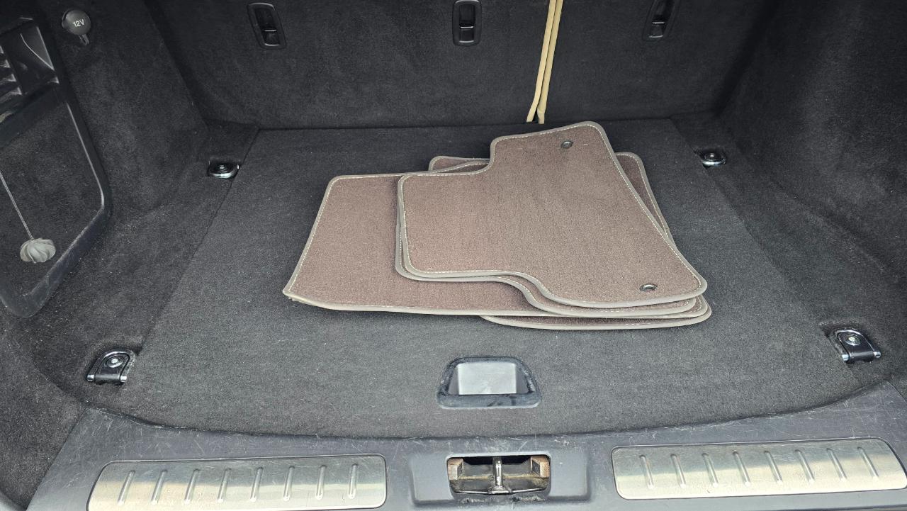 Land Rover Range Rover Evoque Pure Plus 5-Door 2013