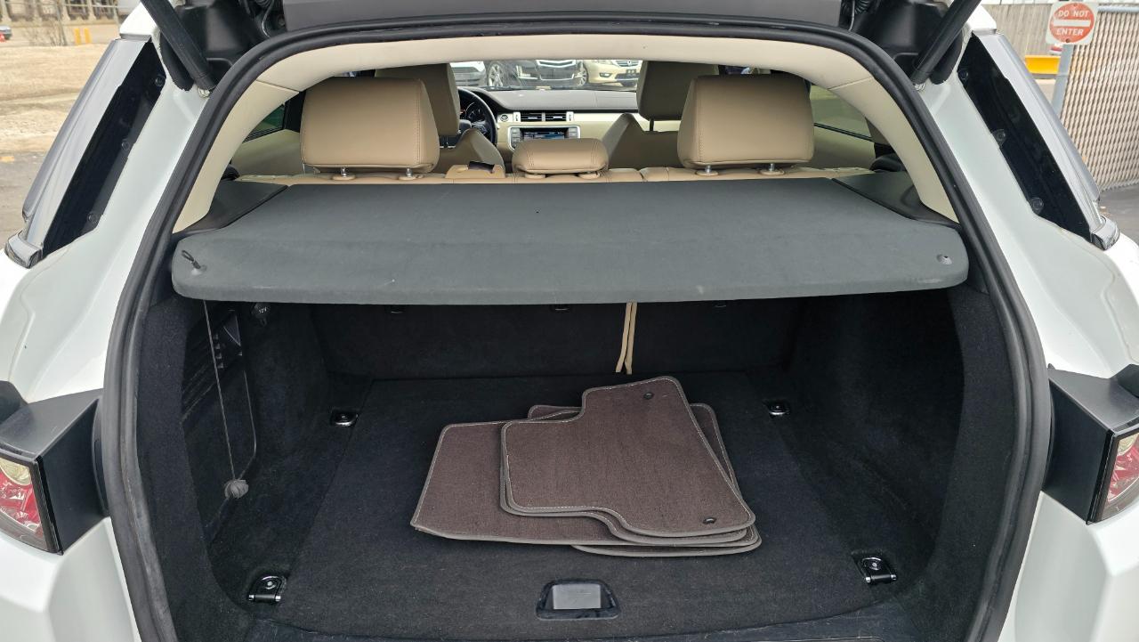 Land Rover Range Rover Evoque Pure Plus 5-Door 2013