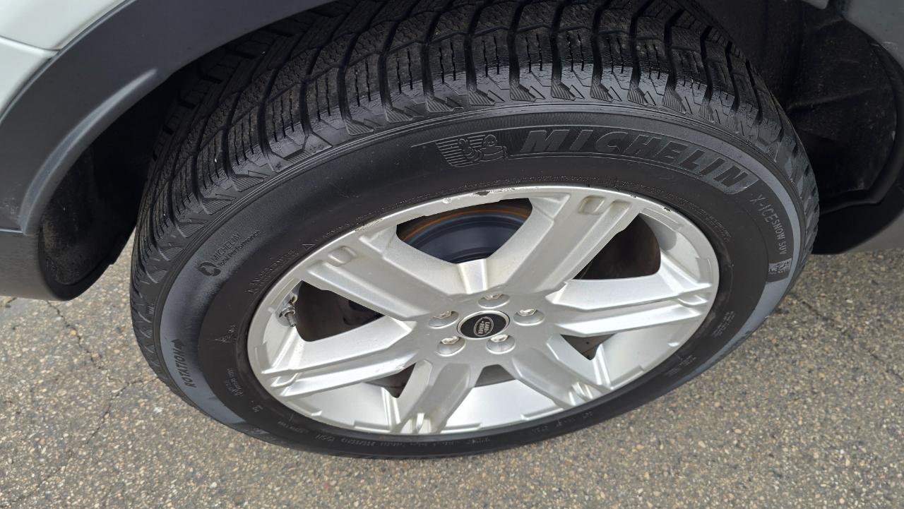 Land Rover Range Rover Evoque Pure Plus 5-Door 2013