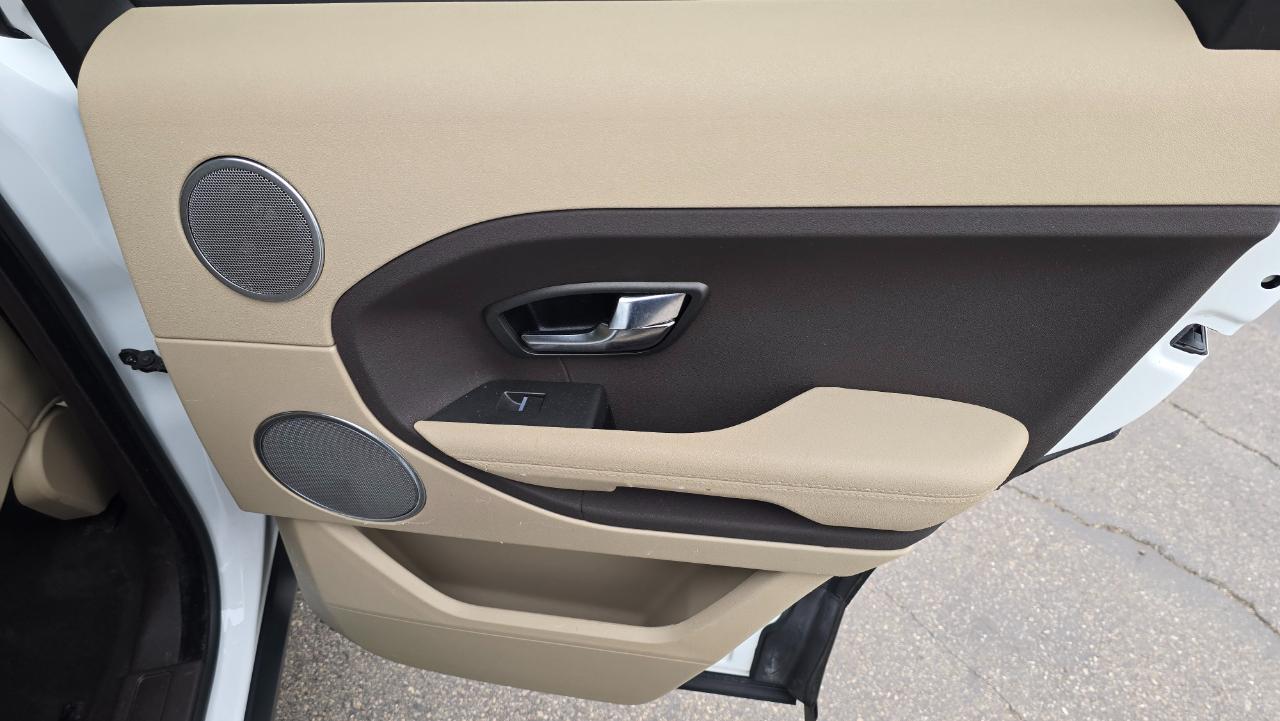 Land Rover Range Rover Evoque Pure Plus 5-Door 2013