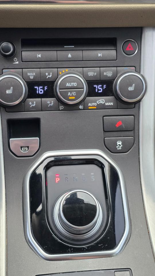 Land Rover Range Rover Evoque Pure Plus 5-Door 2013