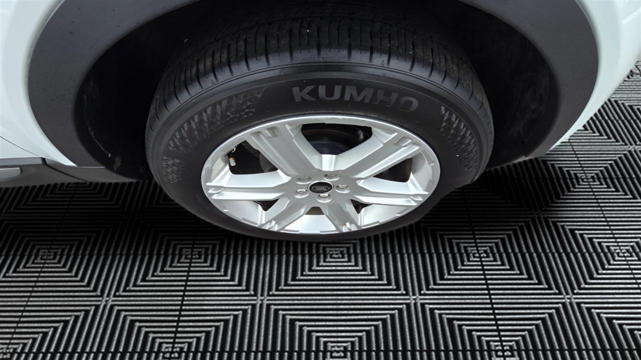 Land Rover Range Rover Evoque Pure Plus 5-Door 2013