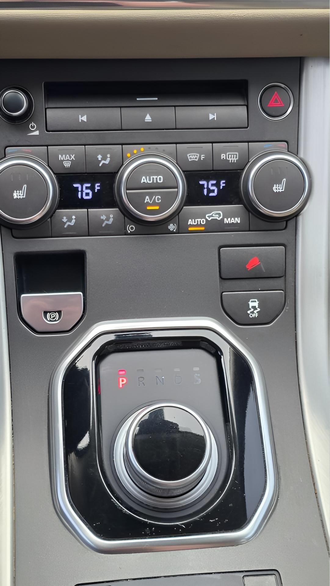 Land Rover Range Rover Evoque Pure Plus 5-Door 2013