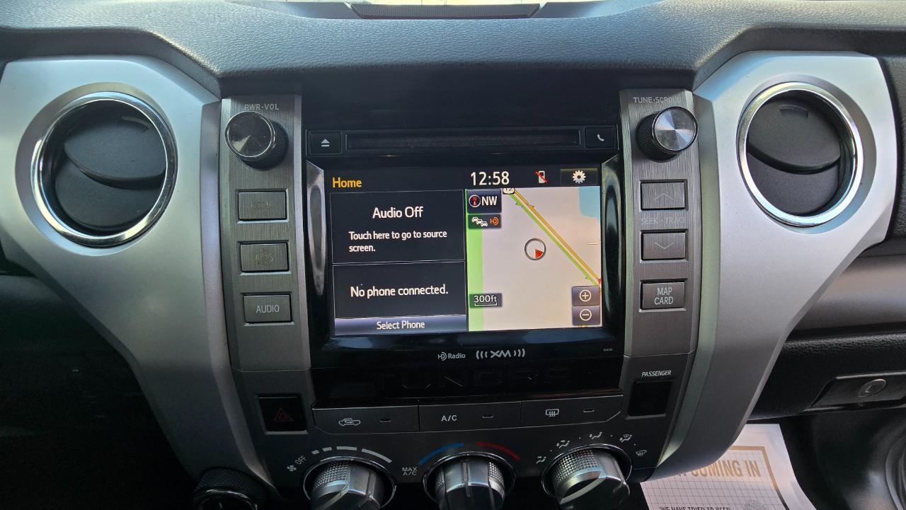 Toyota Tundra SR5 5.7L V8 FFV CrewMax 4WD 2017