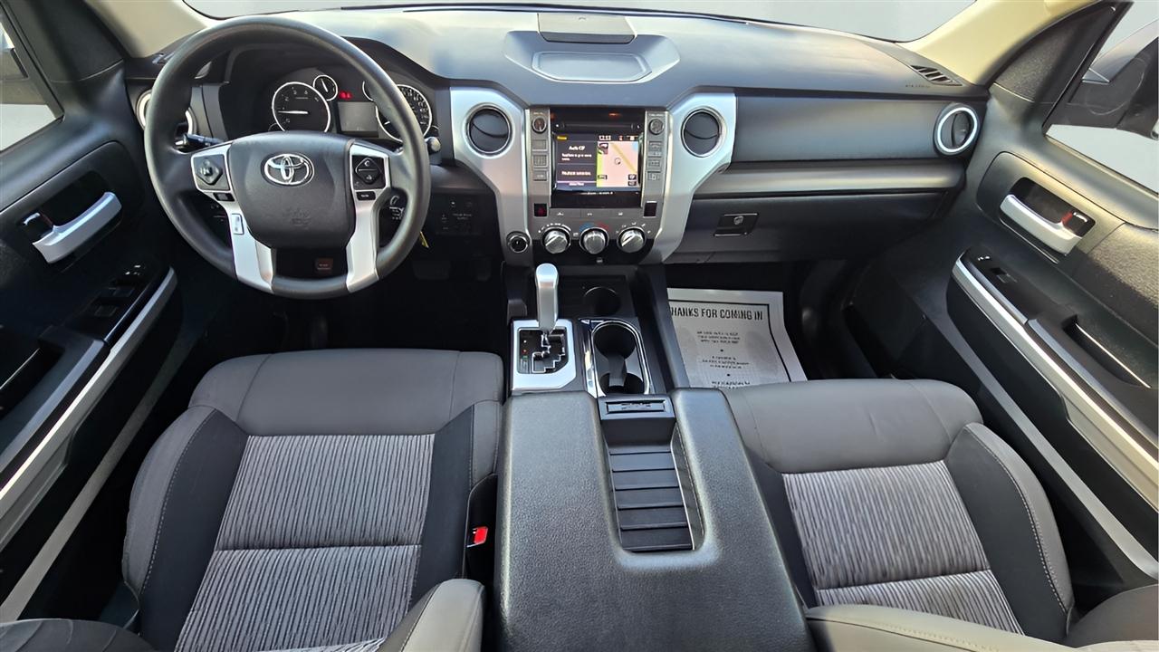 Toyota Tundra SR5 5.7L V8 FFV CrewMax 4WD 2017