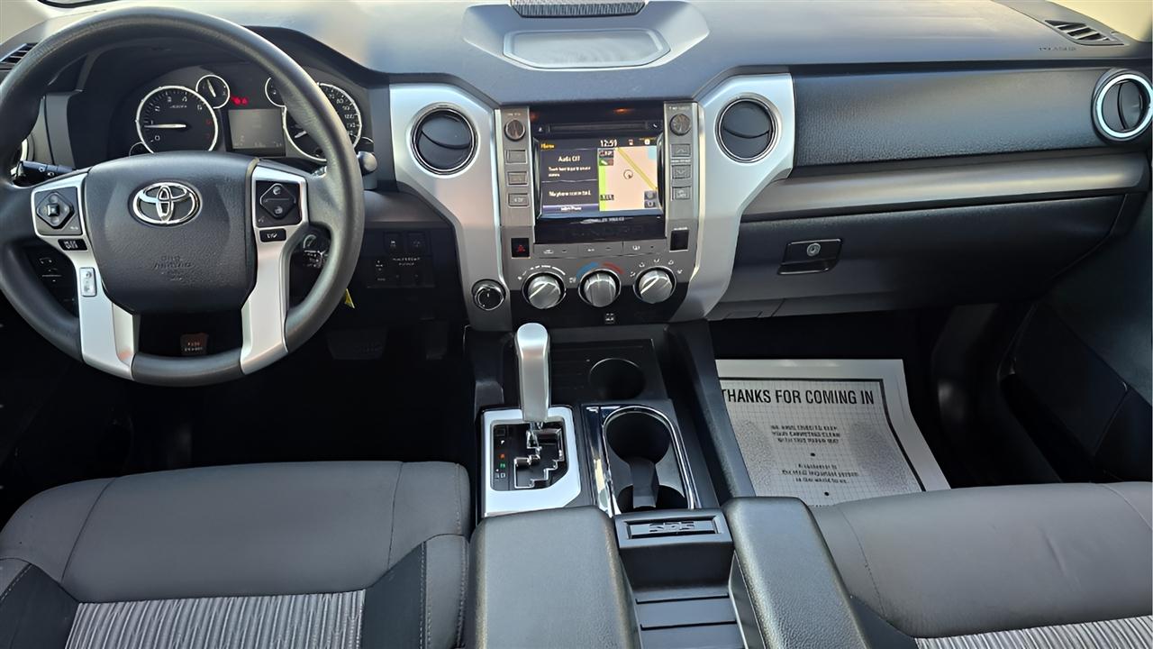 Toyota Tundra SR5 5.7L V8 FFV CrewMax 4WD 2017