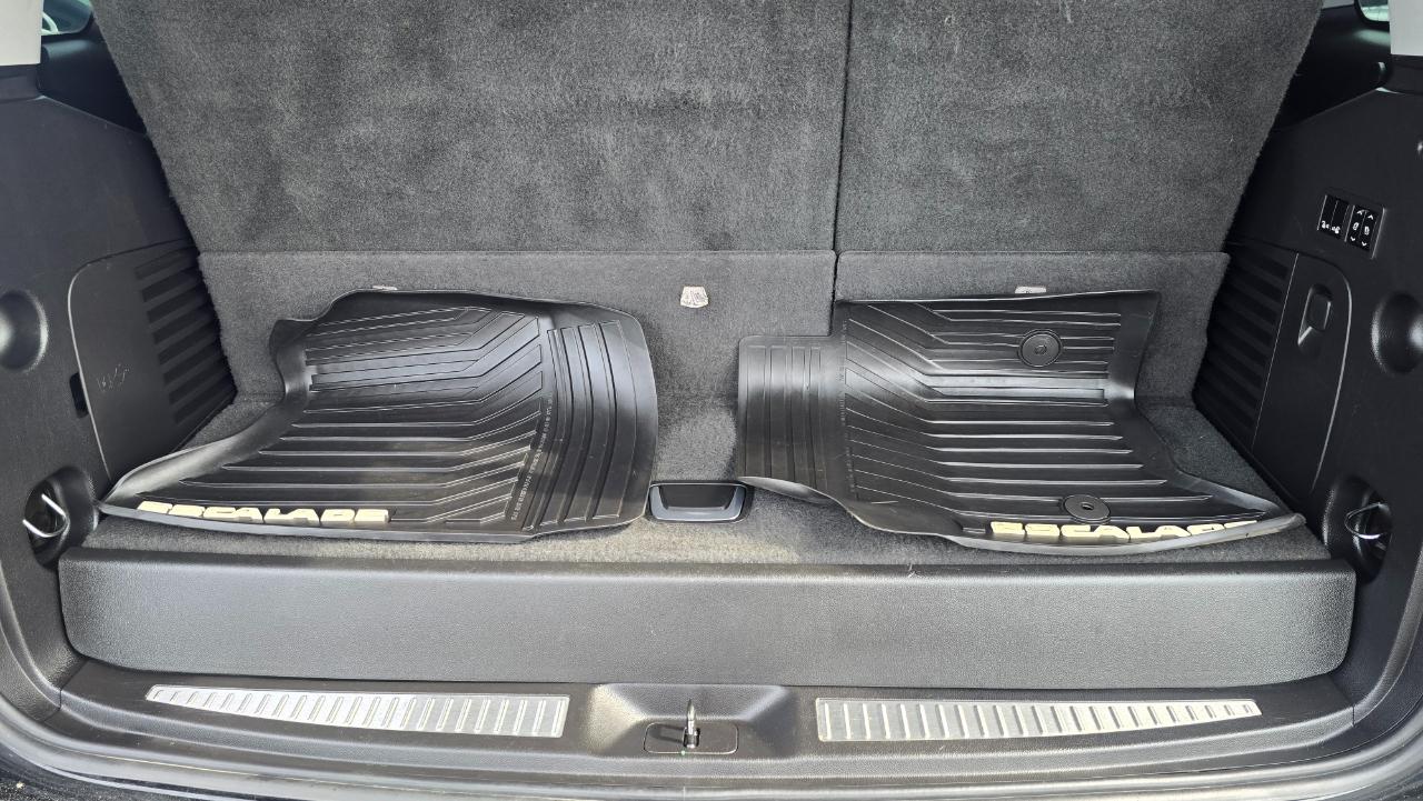 Cadillac Escalade Premium 4WD 2015