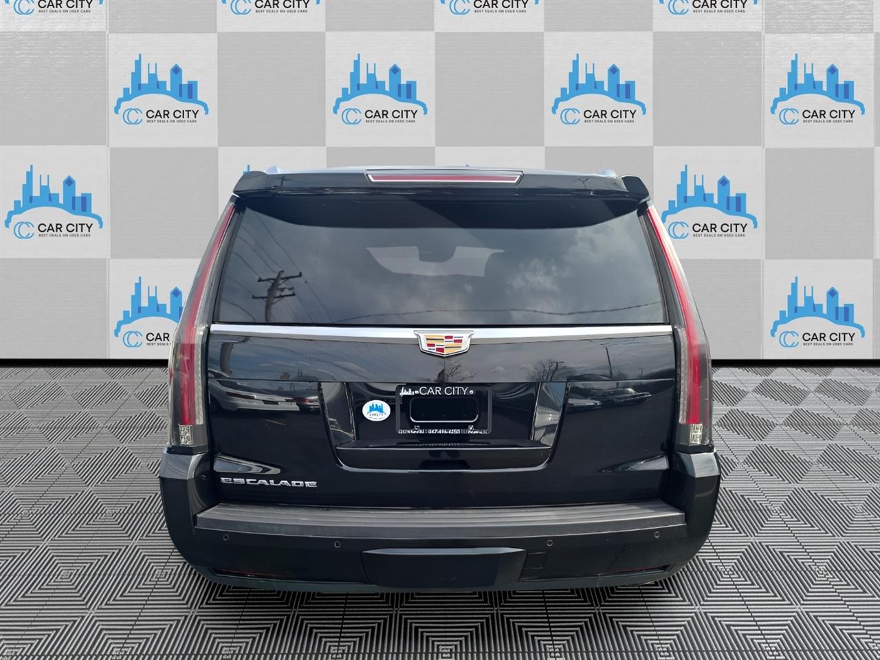 Cadillac Escalade Premium 4WD 2015