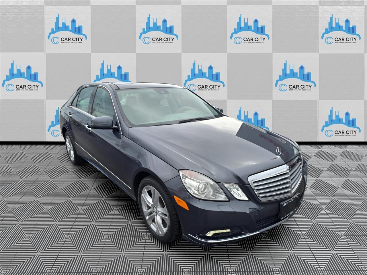 Mercedes-Benz E-Class E350 Sedan 4MATIC 2010