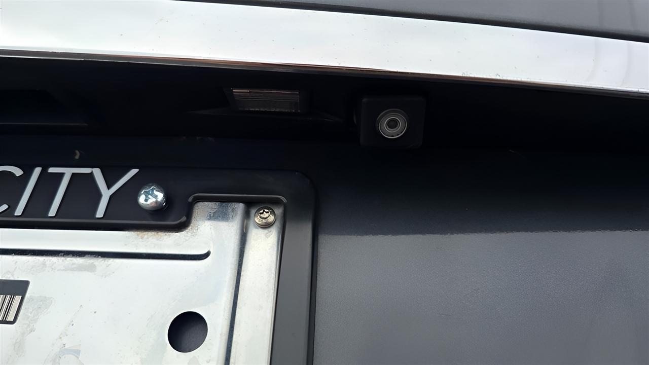 Mercedes-Benz E-Class E350 Sedan 4MATIC 2010