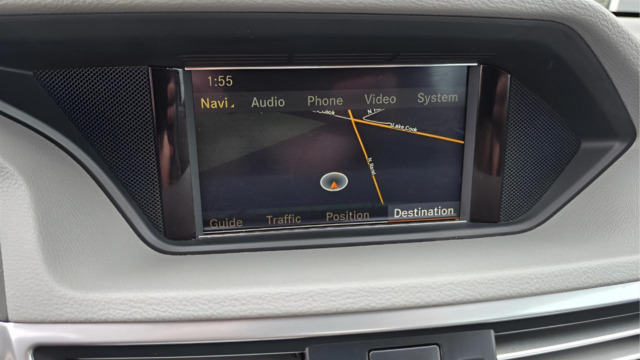 Mercedes-Benz E-Class E350 Sedan 4MATIC 2010