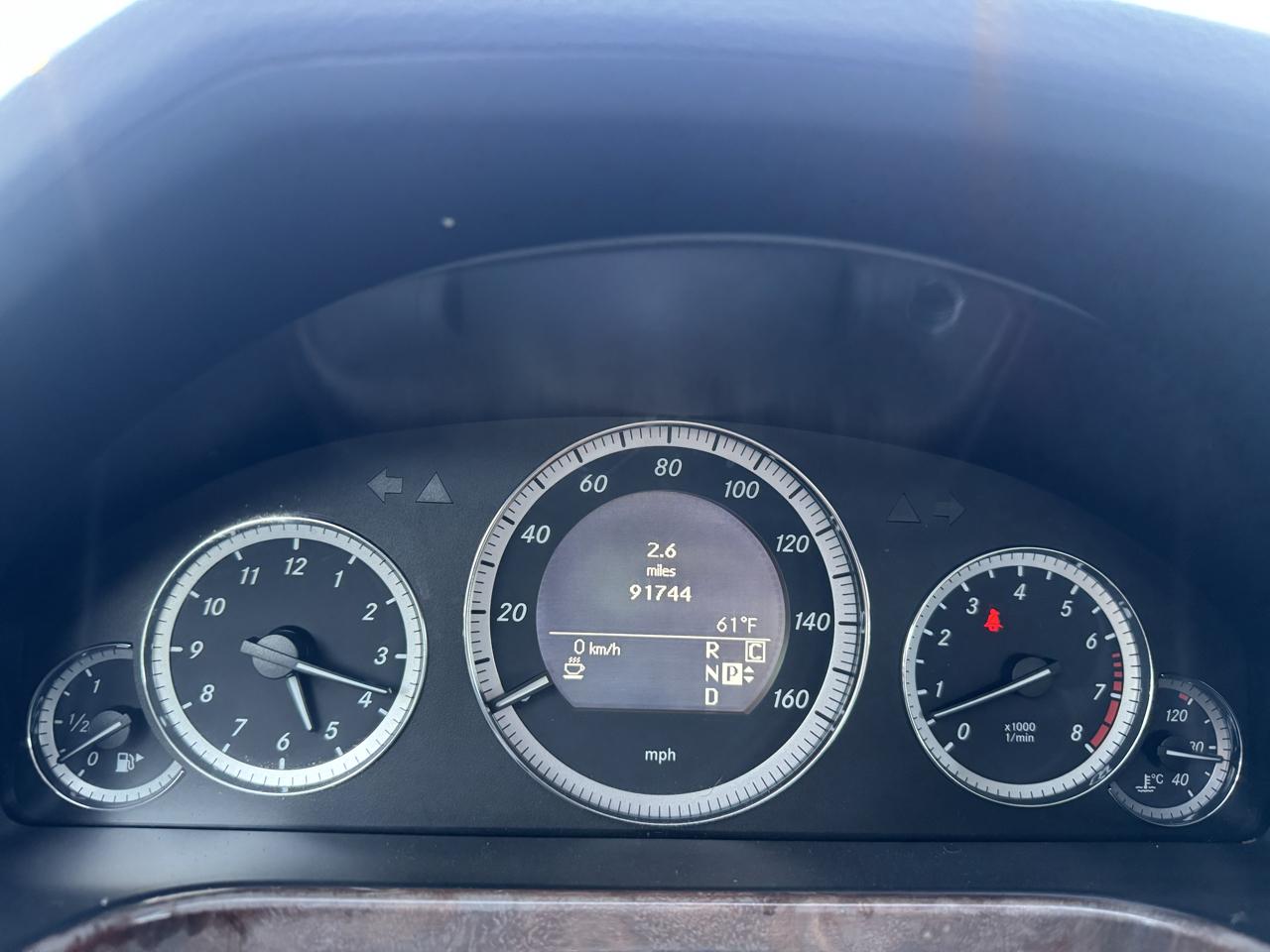 Mercedes-Benz E-Class E350 Sedan 4MATIC 2010
