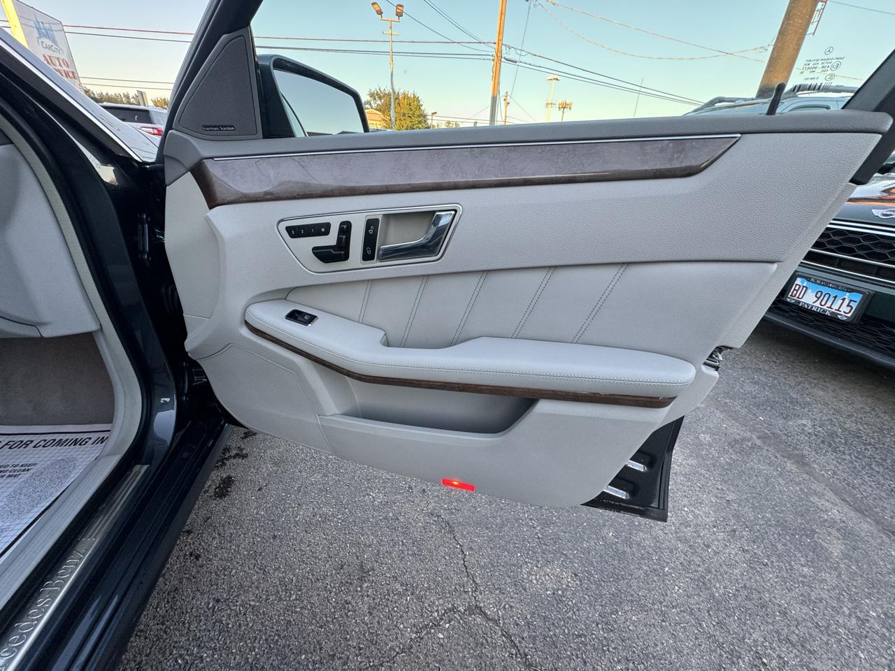 Mercedes-Benz E-Class E350 Sedan 4MATIC 2010