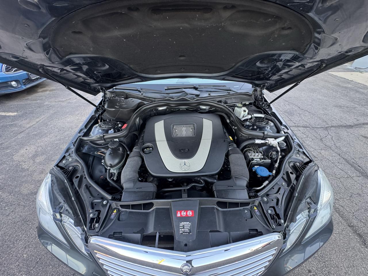 Mercedes-Benz E-Class E350 Sedan 4MATIC 2010