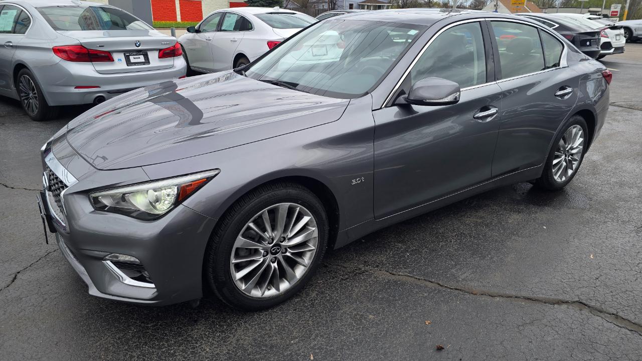 Infiniti Q50 3.0t LUXE AWD 2019