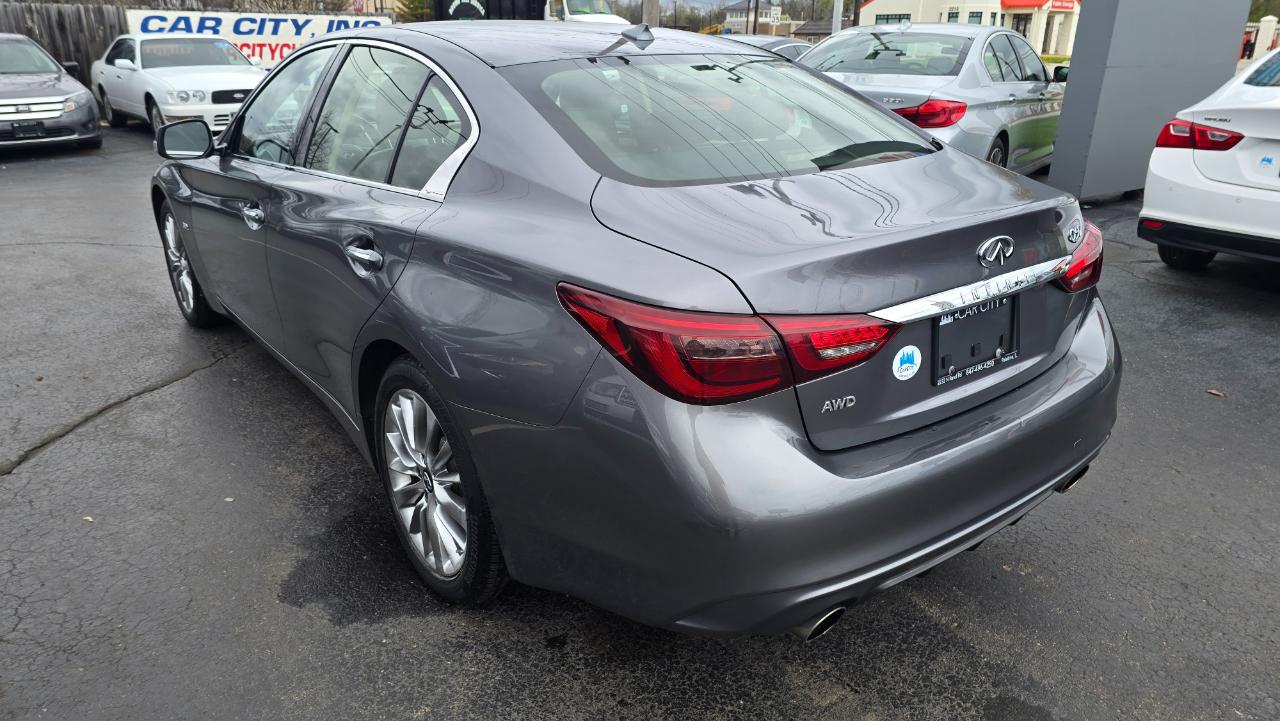 Infiniti Q50 3.0t LUXE AWD 2019