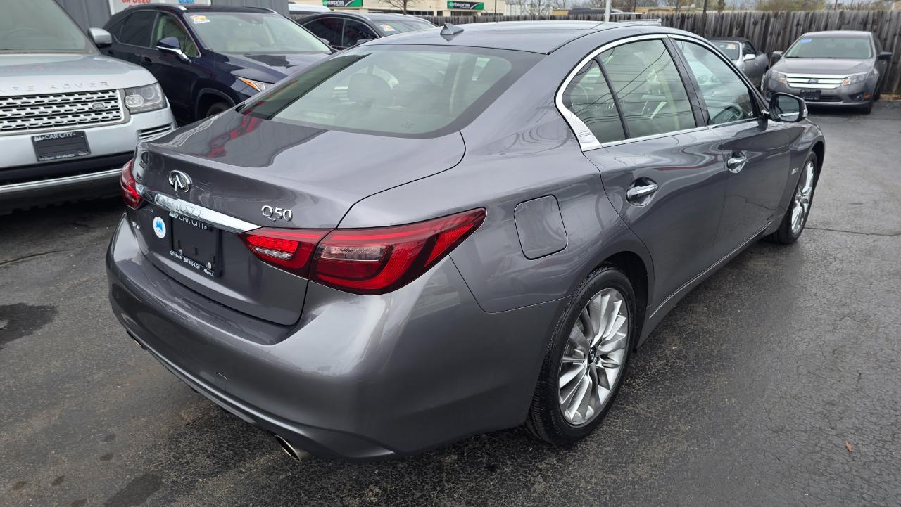 Infiniti Q50 3.0t LUXE AWD 2019