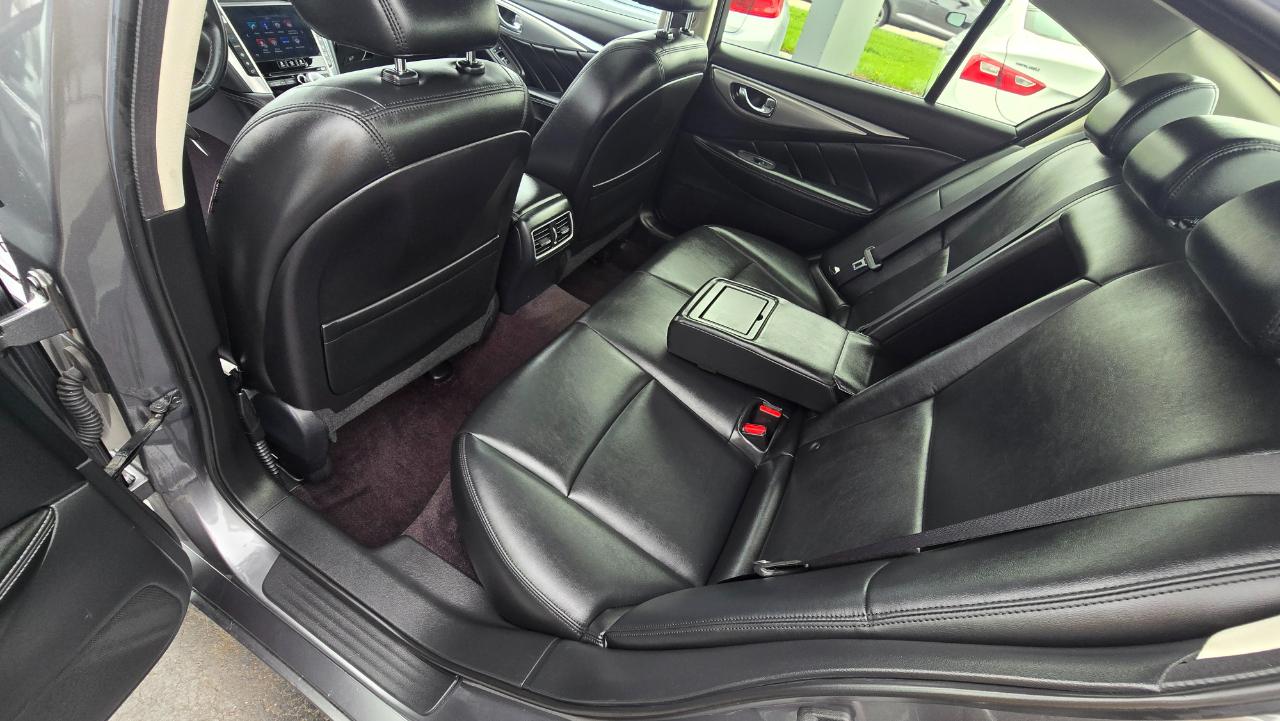 Infiniti Q50 3.0t LUXE AWD 2019