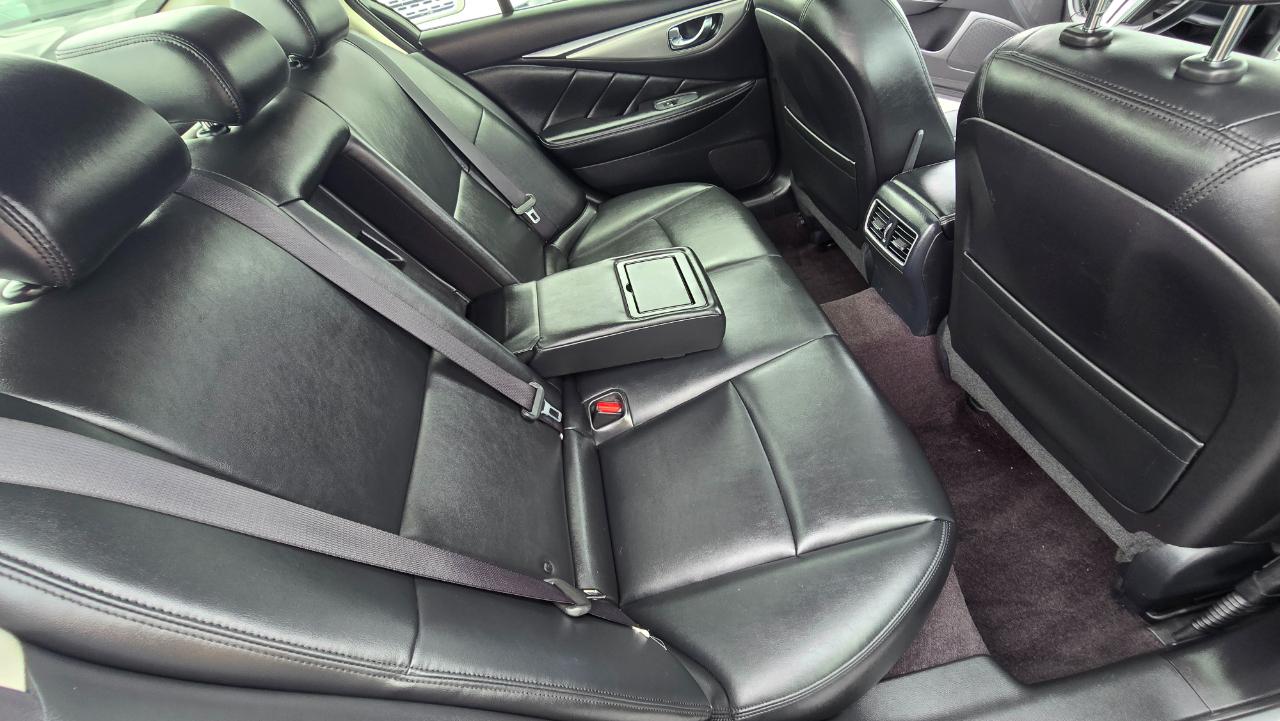 Infiniti Q50 3.0t LUXE AWD 2019